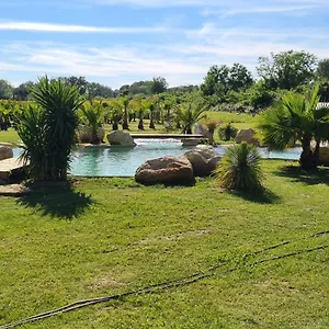 Des Cerisiers Jacuzzi Et Sauna Inclus Pour Tous Les Frühstückspension